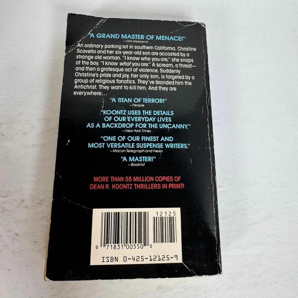 The Servants of Twilight Dean Koontz 1990 First Printing Berkley Horror Fiction